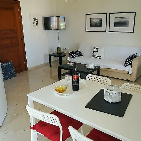 Apartment Themis